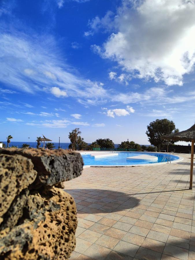 Apartament Ailana Vistas Al Mar Y Con Piscina Costa Teguise