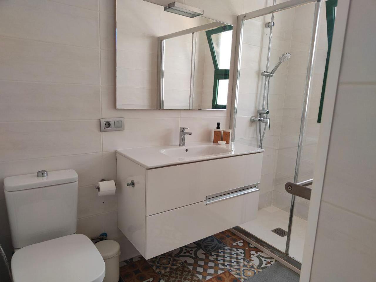 Apartament Ailana Vistas Al Mar Y Con Piscina Costa Teguise